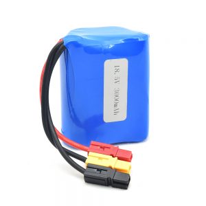 סוללת ליתיום 18650 18.5V 3000mAH