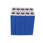 3 שנות אחריות תא סוללות ליתיום פריזמה 3.2v סוללת Lifepo4 100Ah לאחסון סולארי